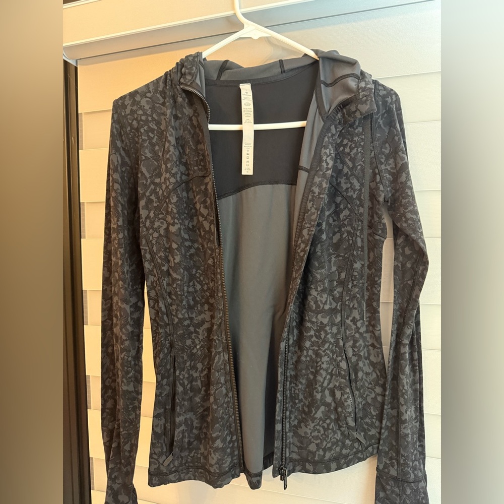 Lululemon Camo Black Zip-Up Jacket